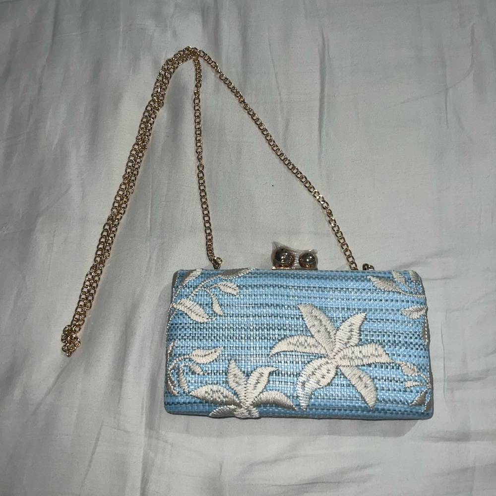 Tommy Bahama Woven Purse